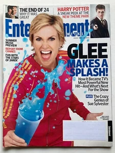 JANE LYNCH "GLEE" May 2010 ENTERTAINMENT WEEKLY Magazine - Picture 1 of 1
