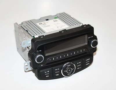 Autoradio CD-Radio  3.0 BT 13476634 nicht entheira Corsa E Original Opel  - Bild 1 von 4
