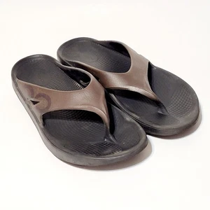 OOFOS OOlala Original Recovery Brown Black Flip Flop Thong Sandals M 13 / W 15US - Picture 1 of 24