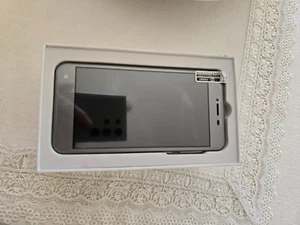 *** MEDION Life E5006 Handy Neu und original verpackt - Bild 1 von 3