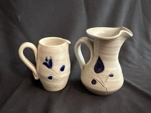 Vtg Williamsburg Pottery Salt Glaze Pitchers W/Cobalt Blue Floral Leaf Design - Picture 1 of 5