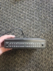 Realistic 42-2107 APM-500 Audio Power Meter - Picture 1 of 3