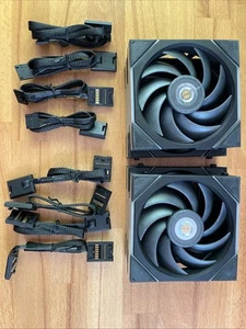 Lian Li Uni Fan TL 120 mm (RGB), 4 Stück, schwarz, inkl. Anschlusskabel - Bild 1 von 3