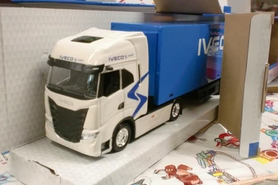 BURAGO  1/43 - CAMION IVECO S-WAY CON RIMORCHIO - Bild 1 von 2