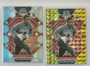 2023 Mosaico Panini CLARK PHILLIPS III Mosaico Giallo Reattivo & Argento - Foto 1 di 1