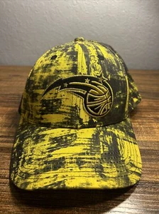 SOMBRERO ORLANDO MAGIC LOGO AMARILLO Y NEGRO - Imagen 1 de 6