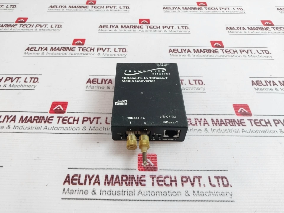 Transition Networks J/E-CF-02 Media Converter 12VDC - Image 1 of 4