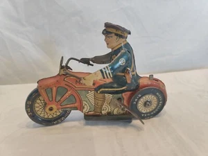 30's 1940's  First Edition MARX  ROOKIE COP TIN WIND UP MOTORCYCLE - WORKING VTG - Picture 1 of 17