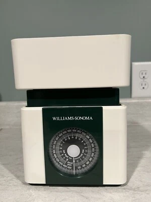 Báscula de alimentos de cocina WILLIAMS SONOMA 10 libras 4800 gramos de capacidad verde Foto 1 de 4