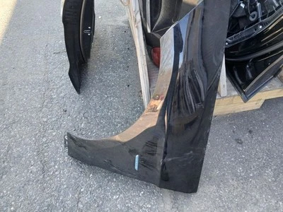 (LOCAL PICKUP ONLY) Driver Fender 166 Type Suv VIN D 4th Digit Fits 16-19 MERCED Foto 1 de 4