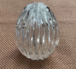 Vintage Paperweight Crystal Egg Heavy Art Glass Ribbed Easter Gift Collectible - Picture 1 of 8