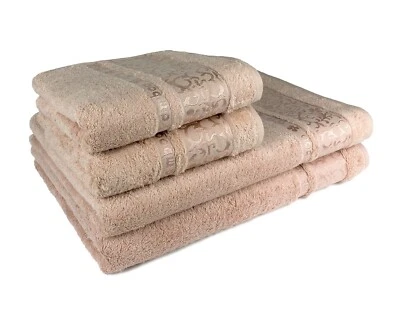 Juego de 4 toallas de lujo de bambú turco en caja de regalo. (Diamante) Foto 1 de 4