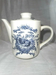 California Pantry Classic Ceramics Teapot Cobalt Blue White Rooster Chicken 2002 - Picture 1 of 12