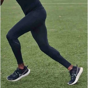 Medias de compresión 2XU para hombre negras de recuperación talla XXXL - Imagen 1 de 8