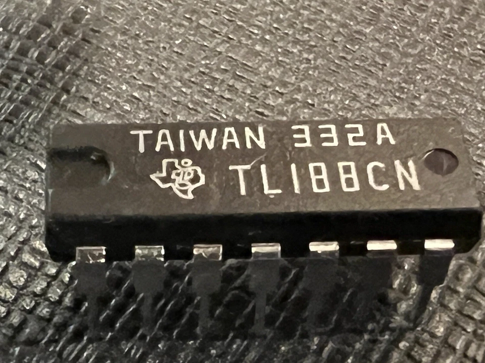 TL188CN IC Chip - analog switch SPDT - Image 1 of 1
