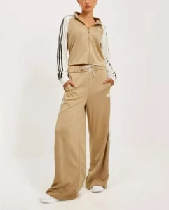 Women's Adidas Team Sport Tracksuit £RRP £120 - Picture 1 of 3