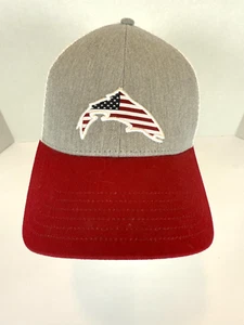 Simms Angeln amerikanische Flagge Fisch rot/grau/weiß Netz Druckknopflasche Mütze - Bild 1 von 6