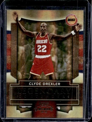 2009-10 Panini Playoff Contenders Clyde Drexler Legendary Black #/50 Rockets Foto 1 de 2