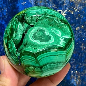 2.67 inch Green Malachite Ball - Polished Stone with Display  - 1.24LB - Bild 1 von 16