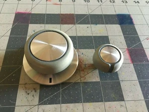 Maytag Dryer Knob W10317454 W10317455 - Picture 1 of 2