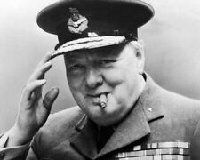 Sir Winston Churchill iconic pose cigar in mouth saluting to camera 8x10 photo