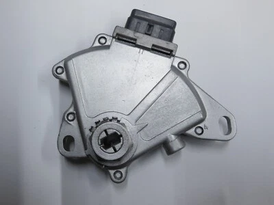 Toyota Paseo 1991-1995 interruptor de posición de engranaje de seguridad neutro nuevo reconstruido Foto 1 de 3