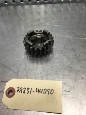 1999 SUZUKI LT-F500F QUADRUNNER TRANSMISSION DOG 29231-44D50 t309 - Image 1 of 4