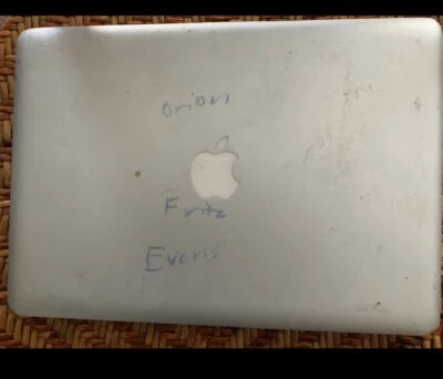 Apple MacBook Pro A1278 Mid 2010 FOR PARTS ONLY - Image 1 of 4