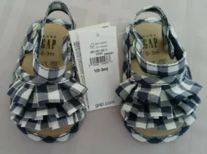 Baby Gap Baby Girl Blue & White Gingham Ruffled Sandals/NWT/Size 0 - 3 Months - Picture 1 of 6