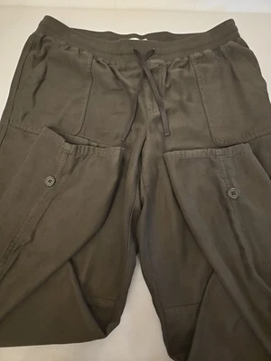 Pantalones utilitarios MAURICES verdes para mujer talla 10 4 bolsillos botón tobillo Foto 1 de 4