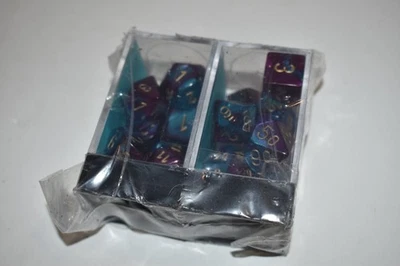 CHESSEX MANUFACTURING CUBE GEMINI SET CHX26449 - NEW (PLS113) - Image 1 of 2