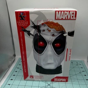2013 New Marvel Gentle Giant Deadpool X-Force Pencil Holder Complete 006/600 - Picture 1 of 9