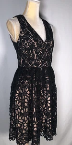 French Connection Women Dress Flare 6 Embroidered Lace Cocktail Evening New $298 - Picture 1 of 11