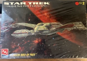 Star Trek Generations Klingon Bird of Prey Model Kit AMT ERTL #8230 Sealed - Picture 1 of 12