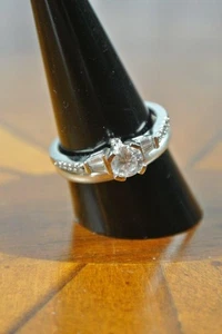 FASCIA ANELLO DI NOZZE JOYFUL NOISE Movie Prop Vi Rose QUEEN LATIFAH Dolly Parton COA - Foto 1 di 1