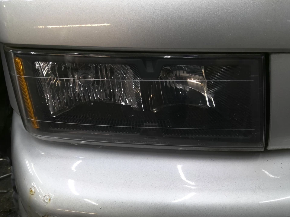 04 05 06 07 08 09 10 11 12 CHEVY COLORADO Conjunto Faro Derecho Foto 1 de 1