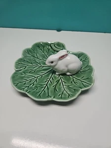 Vintage Cabbage Leaf Covered Dishes with Bunny Rabbit Design - Picture 1 of 8