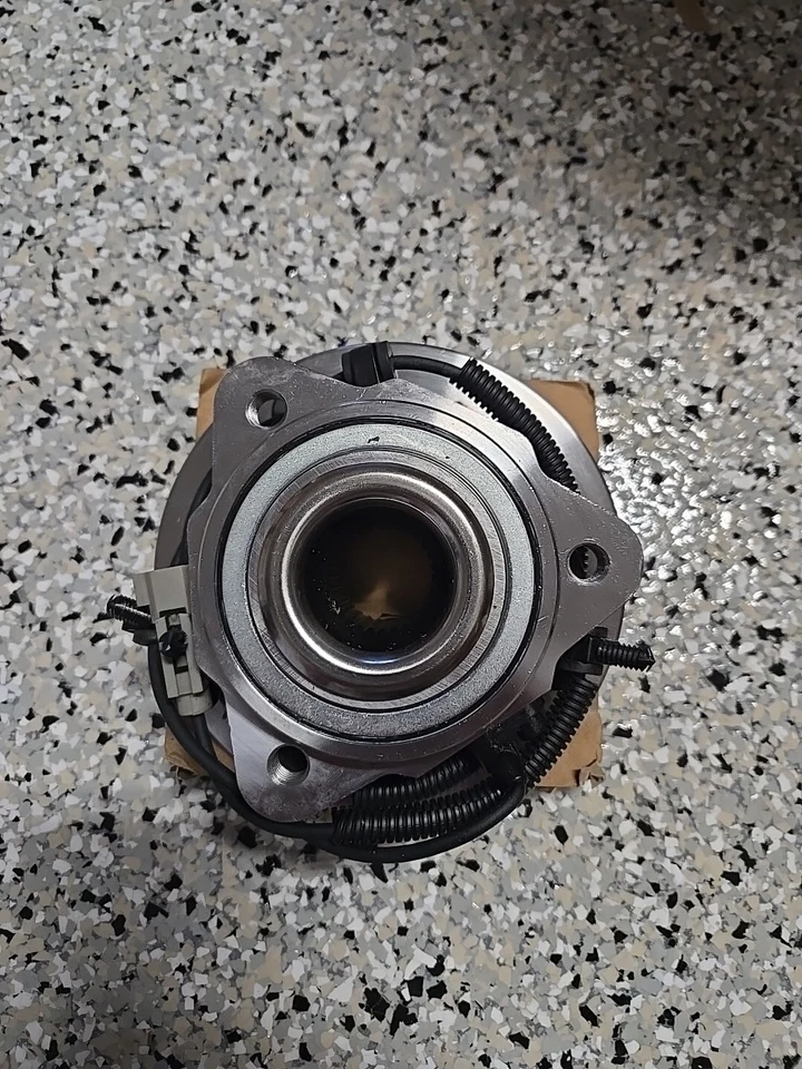 Conjunto de cojinete de rueda y buje para pasajero delantero Jeep Grand Cherokee 05-10 *NUEVO* Foto 1 de 4