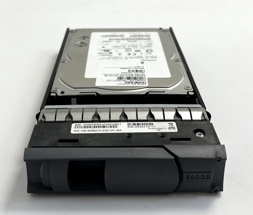 NetApp 600GB 3G X412A-R5 3.5inch 15K SAS Hard Drive - Image 1 of 2
