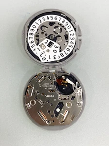 Seiko Epson YM04 3 Hands Single Calendar at 12H Quartz Movement Spare Part - Picture 1 of 3
