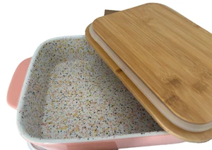 Pink Ceramic Casserole Dish w/Bamboo Lid Oven Micro Dishwasher Safe Easter - Picture 1 of 7
