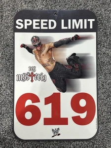 Letrero de límite de velocidad 619 Rey Mysterio - Imagen 1 de 4