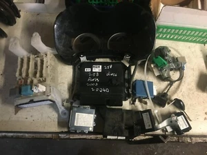 TOYOTA AURIS 2.0 DIESEL 06-07-08-09 KIT COMPLETO SERRATURA ECU (MANUALE) - Foto 1 di 2