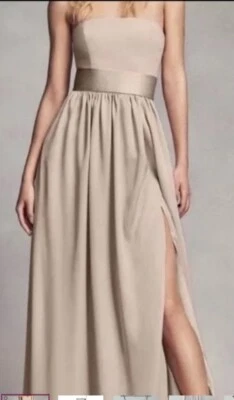 Vestido Blanco Por Vera Wang Sin Tirantes con Bolsillos Champagne Talla 2 Vestido de Boda Baile de graduación  Foto 1 de 4