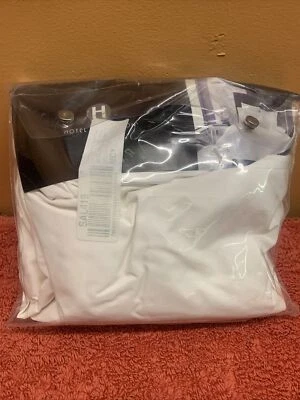 Hotel Collection White King 16" Bedskirt Drop💫 - Image 1 of 4