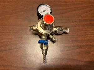Taprite 742HPN  Dual Gauge Nitrogen Regulator for CGA 580 Valve - Picture 1 of 4