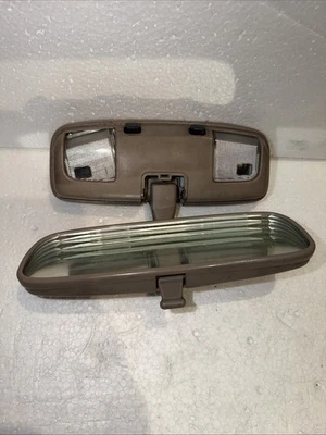 Conjunto de luces domo espejo retrovisor Toyota Tacoma 1995-2004 OEM Foto 1 de 4