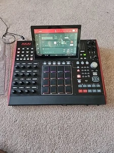 Akai Professional MPC-X Standalone Sampler schneller kostenloser Versand - Bild 1 von 11