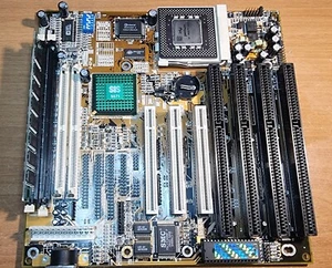 Jetway J-571B + Pentium-MMX 166MHz + 32MB Ram - Picture 1 of 12
