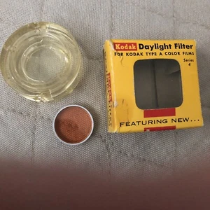 Lens Filter: Series IV 4 Kodak Daylight Filter for Color Films Written No 85 - Picture 1 of 5